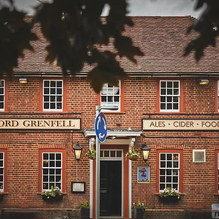 The Lord Grenfell Bed & Breakfast Maidenhead Dış mekan fotoğraf The Lord Grenville