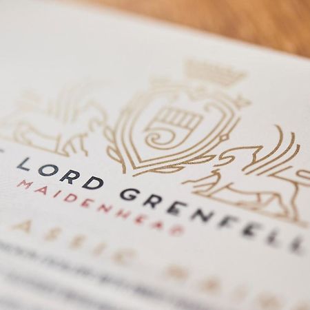 The Lord Grenfell Bed & Breakfast Maidenhead Dış mekan fotoğraf The Lord Mayor's Chain of Office