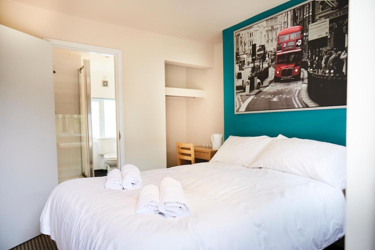 The Lord Grenfell Bed & Breakfast Maidenhead Dış mekan fotoğraf A typical room at the hotel